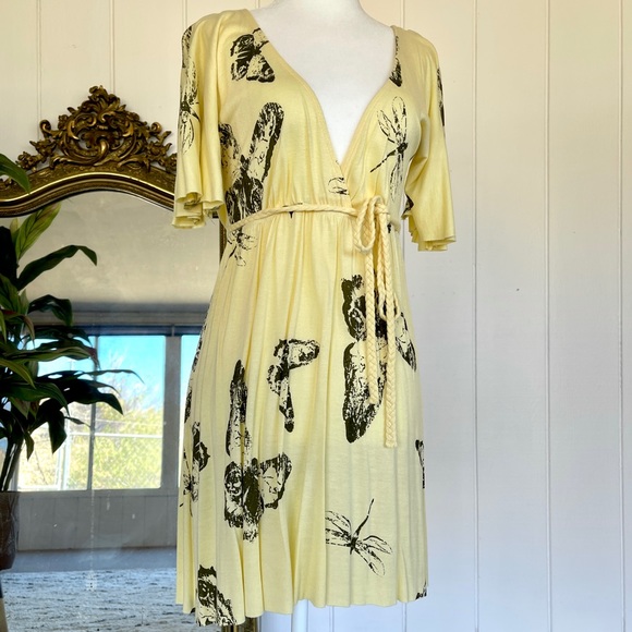 Yellow Butterfly & Dragonfly Print Dress - Picture 2 of 5